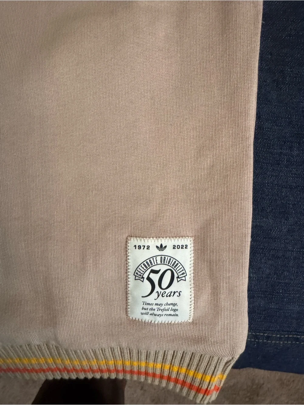 adidas cardigan beige